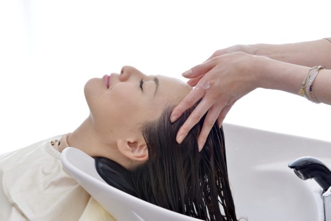 Comfort massage scalp with head spa